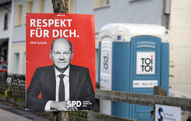 Wie Parteien auf Wahlplakaten das Volk anreden