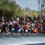 Chaos an der US-Grenze: Bidens unentschiedene Migrationspolitik