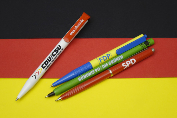 FDP, weil es für die linksradikale Koalition aus SPD, Grünen und Kommunisten nicht reicht