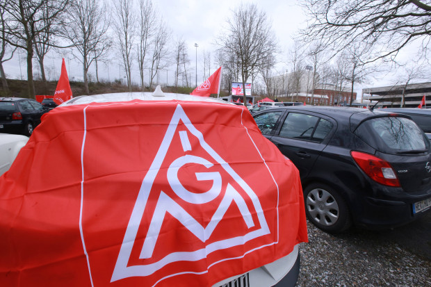 Gefahren für die Autoindustrie: Endlich wachen die Gewerkschaften auf