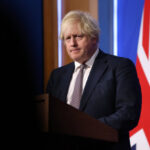 Offener Brief an Macron: Johnson fordert wirksame Maßnahmen gegen Schlepperei und Menschenhandel