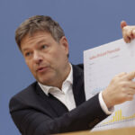 Sofortprogramm „Klimaschutz“: Habecks Rechnung ohne Sonne und Wind