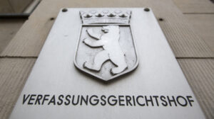 Wahl-Klagen in Berlin: Verfassungsgericht schiebt Verfahren auf die ganz lange Bank