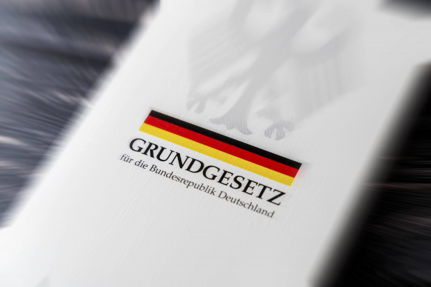 Wenn die selbstreferenzierende Bürokratie die Macht übernimmt – Teil 2
