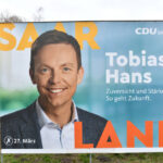 Mit dem saarländischen Ministerpräsidenten Tobias Hans stürzt ein weiteres Stück Merkel-CDU