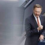 Lindner persifliert die Freiheit