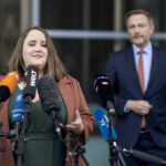Entlastungen durch die Vordertür, Belastungen durch die Hintertür