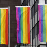 Bundesinnenministerin erlaubt Regenbogenflagge an Dienstgebäuden