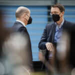 Der Impfpflicht-Zombie: Wie der Impfzwang heute durch den Bundestag getrickst werden soll