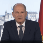 Scholz vermeidet jede Art von Bewegung in jedem Sinne des Wortes