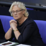 Wie sich Christine Lambrecht herauszureden versucht