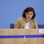 Autorin, Aktivistin, Spalterin: Wer ist Ferda Ataman? – Ein Portrait