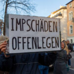 Weltweit Skepsis, Kämpfe und Zweifel: Das Wochenende, an dem #Impfschäden trendeten