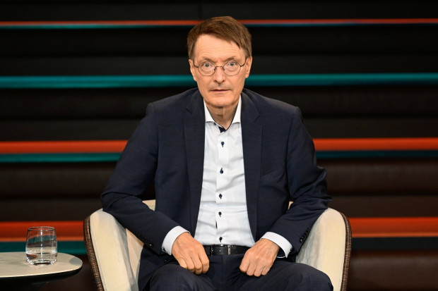 Minister üben den Kitkat-Aufstand gegen Karl Lauterbach