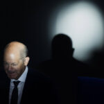 Schleppende Waffenhilfe für die Ukraine: Wo Scholz erpressbar durch Moskau sein könnte