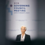 EZB-Chefin Lagarde erklärt ihr geldpolitisches Unwissen – oder täuscht sie uns einfach?