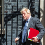 Johnson bleibt dabei: Schleppern muss das Handwerk gelegt werden