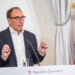 Aber zwingen lass’n möcht’n mir uns net