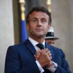 Macron warnt die Franzosen: „Ende des Überflusses“ kommt gewiss