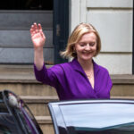 Liz Truss: Neue britische Premierministerin will Steuersenkungen und staatliche Investitionen