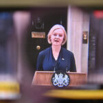 Regierungskrise in Großbritannien: Liz Truss tritt zurück – kandidiert Johnson wieder?