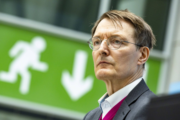 Lauterbach: Doch keine Corona-Impfung für Kinder