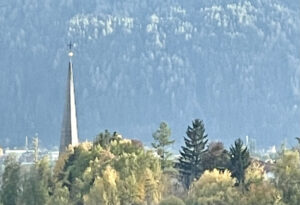 Die Woher-Frage öffnet und verbindet