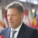 Auf dem Abweg immer höherer Steuern in den Subventionsstaat
