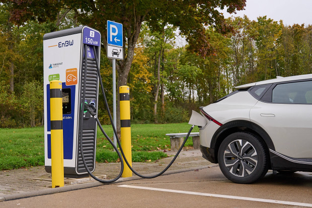 Marktführer EnBW erhöht Preise an der Stromtankstelle kräftig