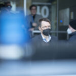 Im April war schon mal fast Putsch und dann kam Omi mit dem Jute-Beutel dazu