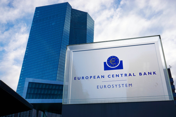 Die Notenbanken vor der Scheinalternative: Inflation oder Rezession?