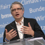 KfW prophezeit Wohlstandsverlust – doch deren starker Mann hat andere Pläne