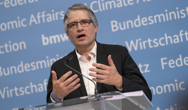 KfW prophezeit Wohlstandsverlust – doch deren starker Mann hat andere Pläne