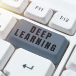 Das Ende der schnatternden Klasse durch künstliche Intelligenz und die Unsterblichkeit