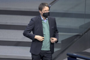 Karl Lauterbach rudert mit umstrittener Aussage zurück