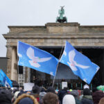 Über „Friedensschwurbler“ und andere Gemeinheiten des neuen Alltags