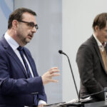 Bayrischer Gesundheitsminister Holetschek lehnt Verantwortung ab