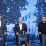 Olaf Scholz verpflichtet Robert Habeck und Christian Lindner zur Harmonie