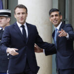 Britischer Premier Sunak will Frankreich bezahlen, um Migranten zurückzunehmen