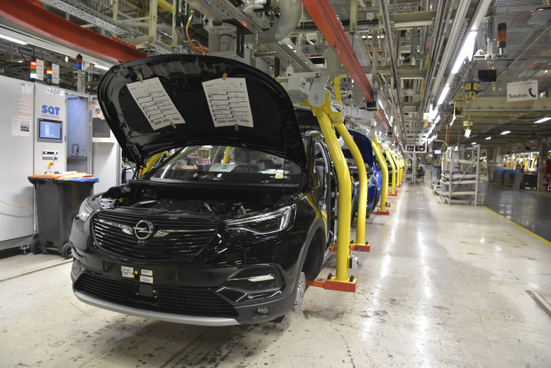 Deutscher Automarkt könnte sich aus der tiefen Krise etwas erholen