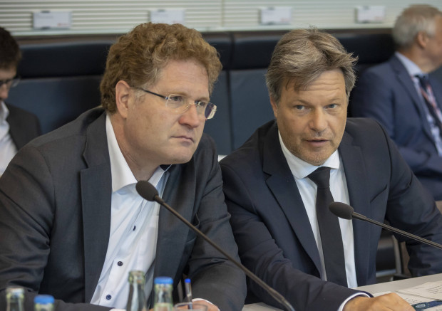 Der Graichen-Trauzeugen-Skandal oder Bewerbungsverfahren in Habecks Würstelbude