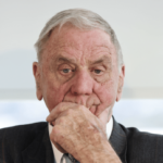 Zum Tod von Professor Arne Burkhardt