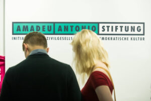 Amadeu Antonio Stiftung sammelt Geld für Betroffene von Rammstein – oder doch für sich selbst?