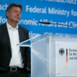 Was Robert Habeck tun soll, um die Wirtschaft zu retten