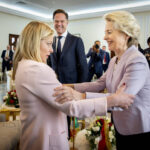 Warum von der Leyen mit Meloni kuschelt