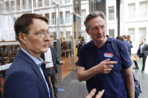Hirschhausen: Mit Gates und Öko-Lobby für den „Hitzeschutz“