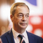Acht Banken gegen Nigel Farage