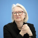 Ob sie wirklich weise ist?