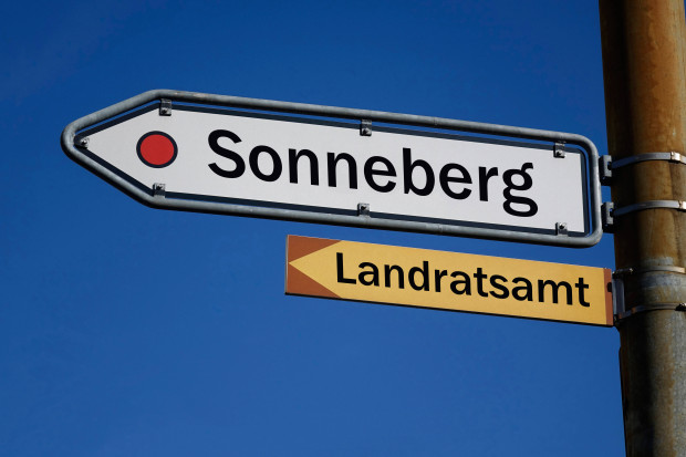 Lehren nach Sonneberg und Raguhn: Kommunale Nullnummern