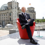 An John Wayne fehlt Olaf Scholz nichts außer alles